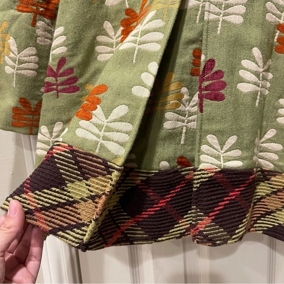Unbranded Coat Women’s Sz 2 Green Leafs Plaid Artsy Colorful Peter Pan Collar - Picture 8 of 13